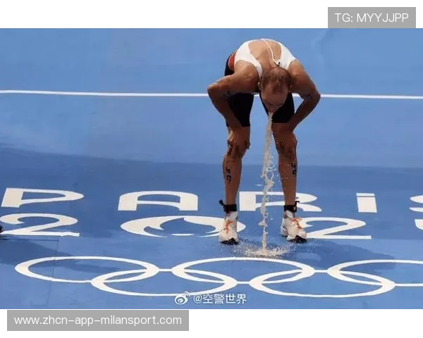 铁人三项选手负伤仍跑完全程，赛后倒地哭泣